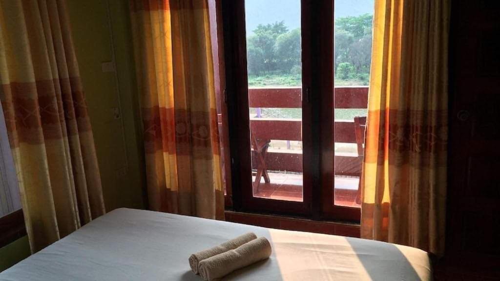 Vang Vieng Mountain View Hotel Kültér fotó